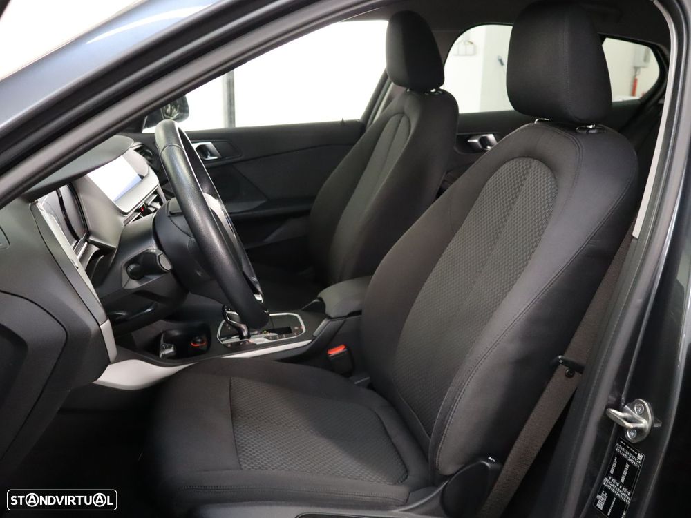 BMW 118 i Auto - 8