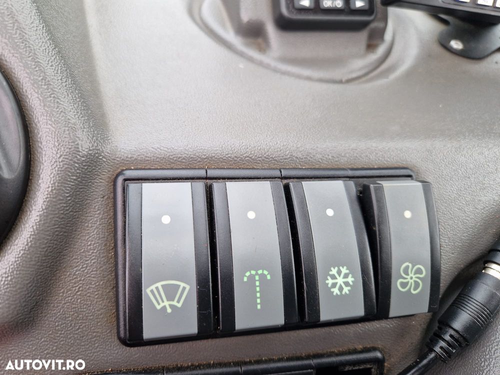 Manitou MRT 2550 - 11