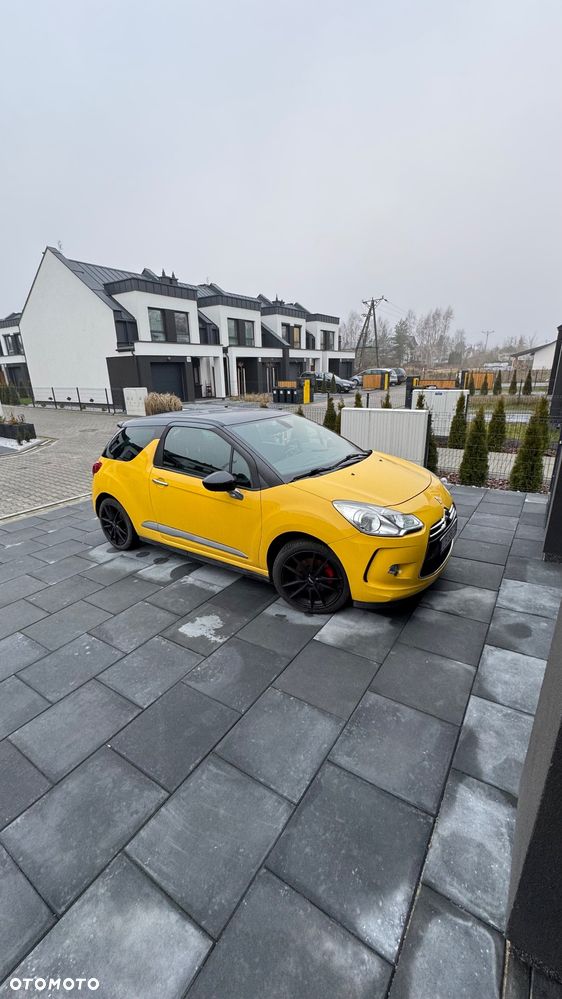 Citroën DS3 THP 155 SportChic - 1
