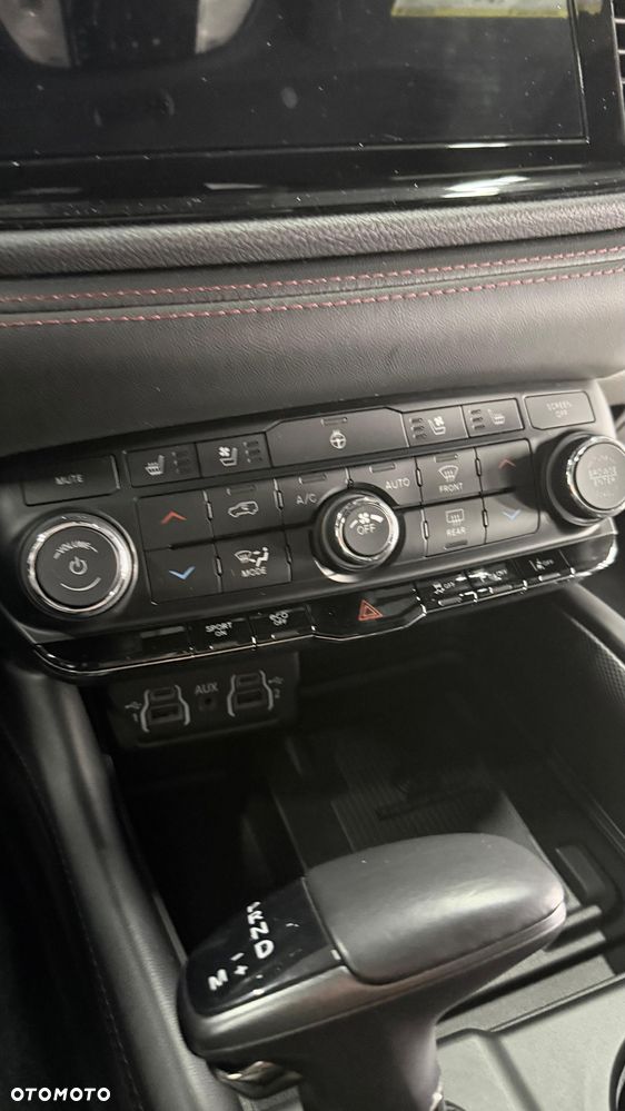 Dodge Durango 5,7 R/T - 23