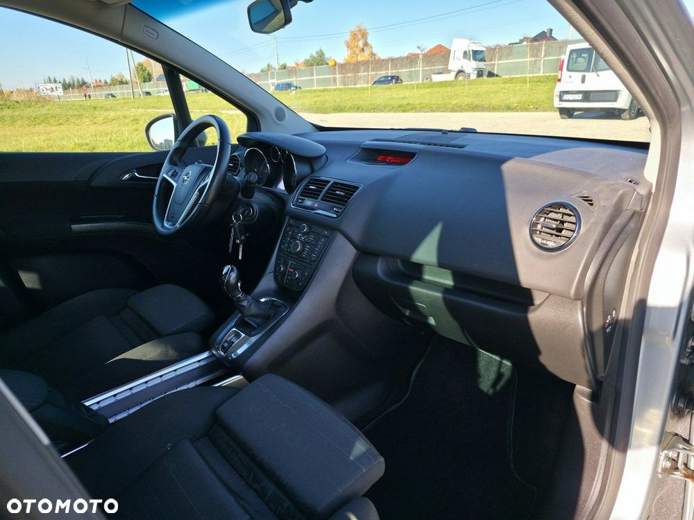 Opel Meriva - 10