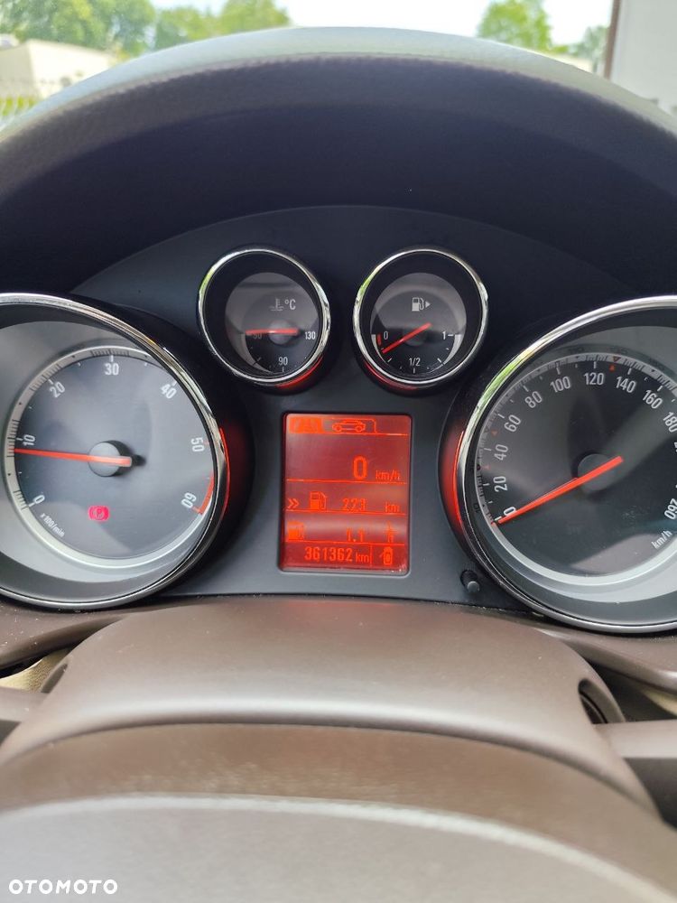 Opel Insignia 2.0 CDTI Cosmo - 26