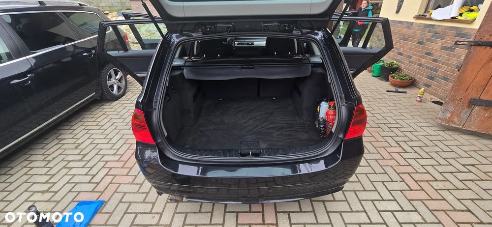 BMW Seria 3 320d DPF - 14