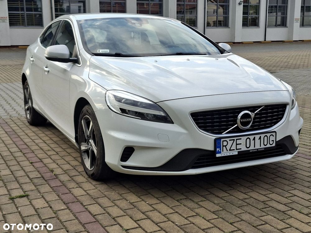 Volvo V40 D3 R-Design Momentum - 15