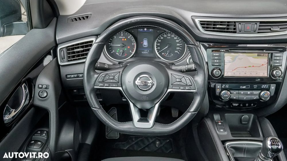 Nissan Qashqai 1.5 DCI N-CONNECTA - 12