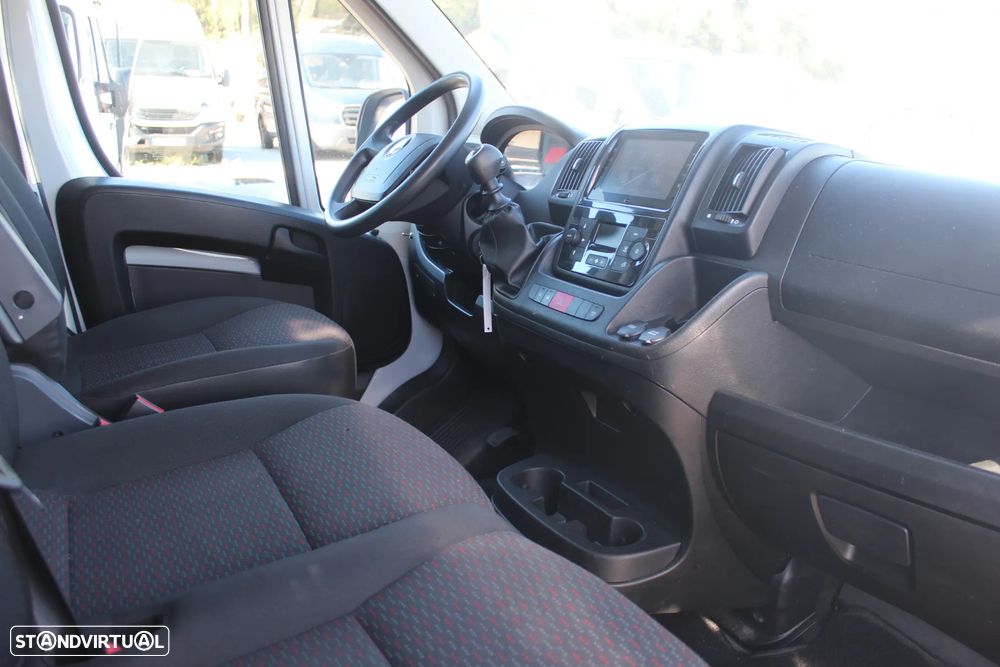 Opel Movano 2.2 BlueHdi CAB/DUPLA // 165 CV - 9