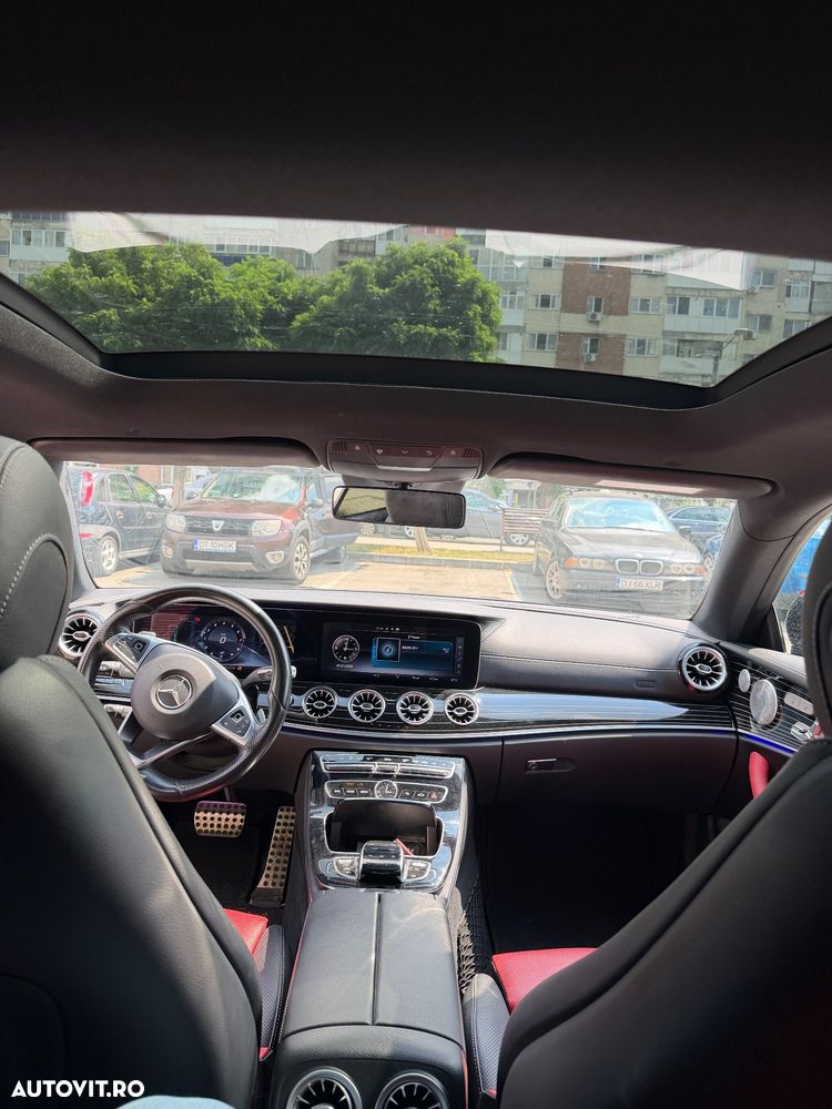 Mercedes-Benz E 400 4MATIC - 10