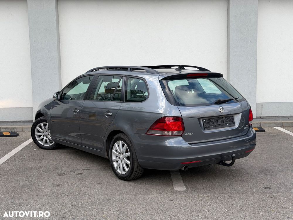 Volkswagen Golf 2011 photo 3