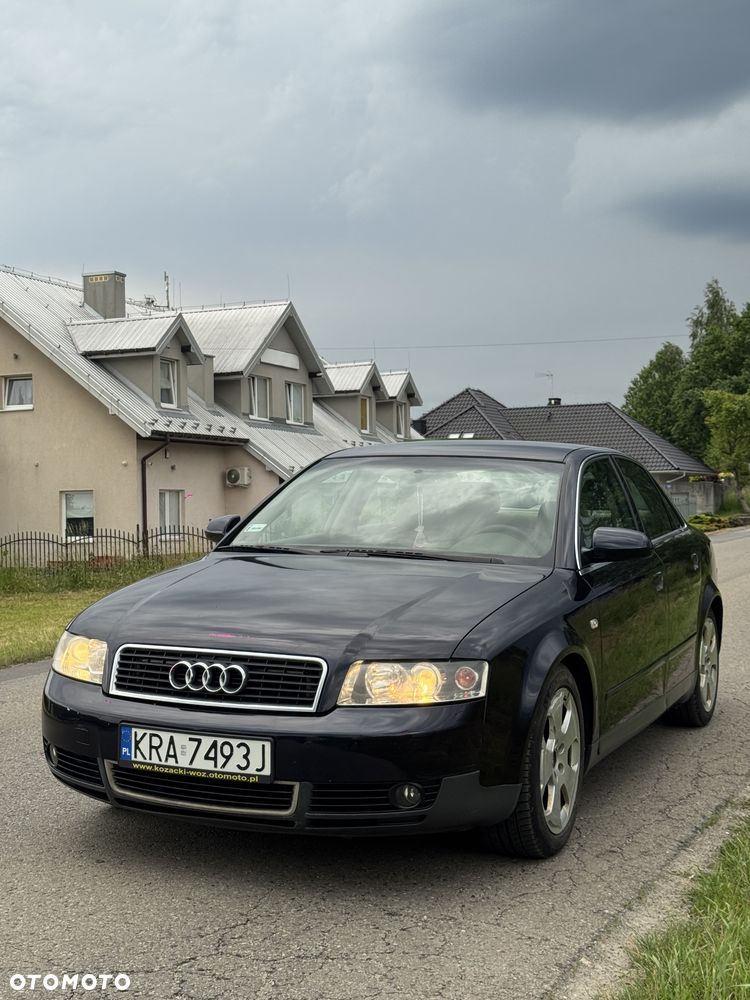 Audi A4 Avant - 2