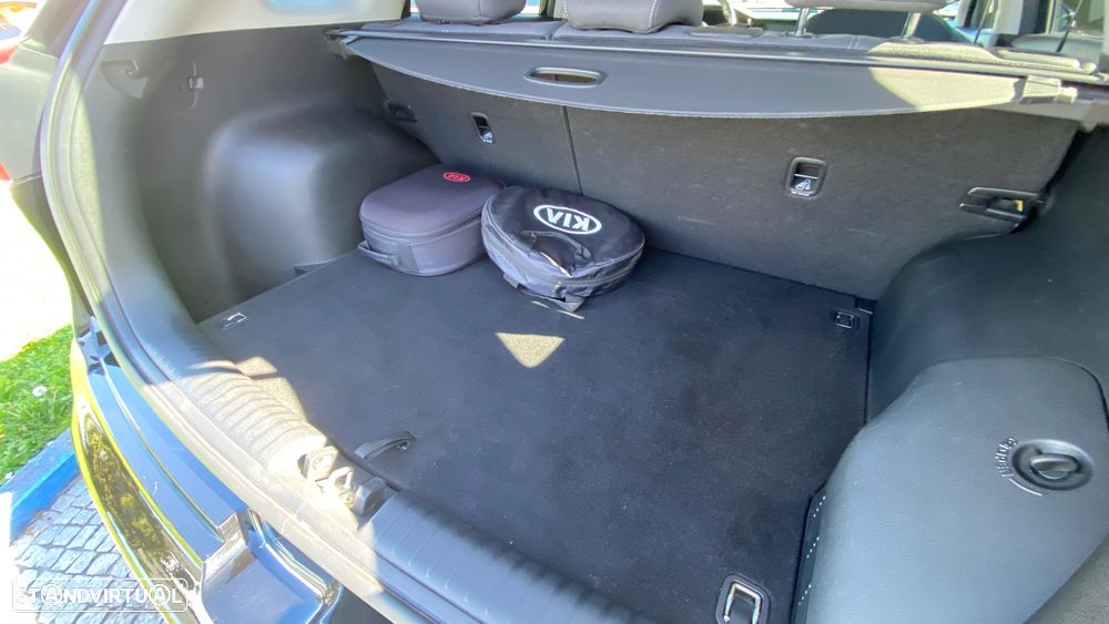 Kia Niro 1.6 GDi PHEV Urban - 10