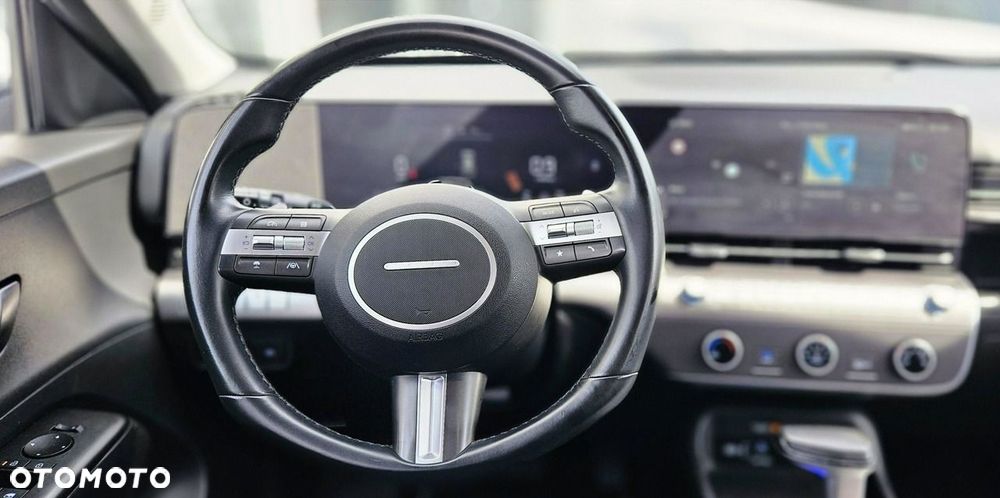 Hyundai Kona - 12