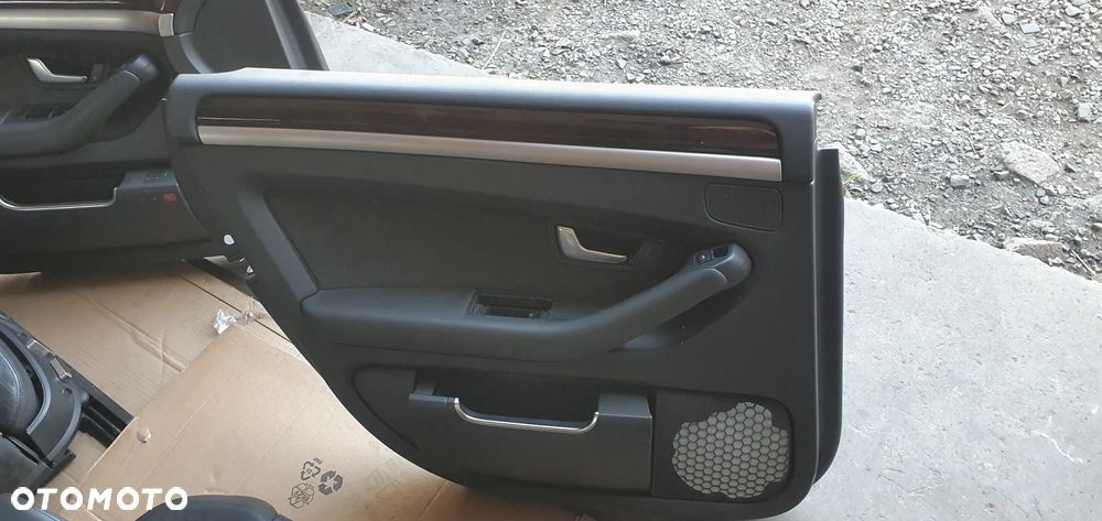Fotele kanapa boczki komplet półskóra alcantara elektryczne Audi A8 D3 - 12