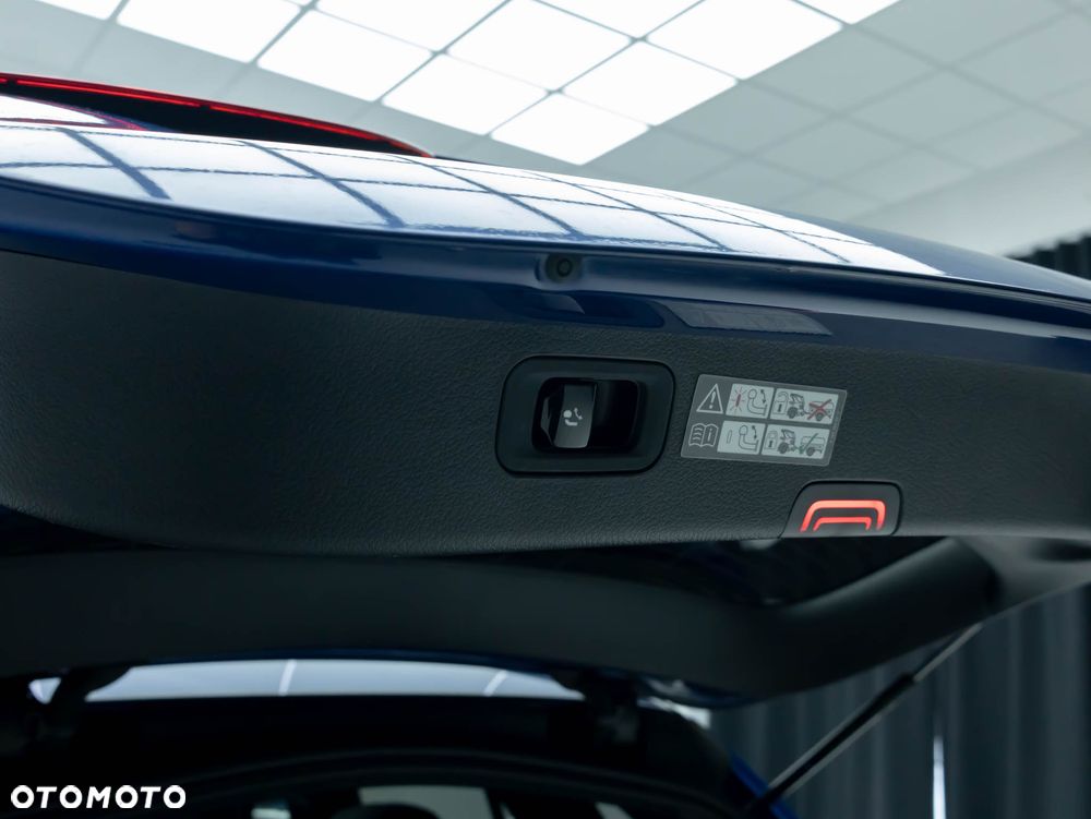 Mercedes-Benz Klasa C 220 d 4Matic All-Terrain 9G-TRONIC Avantgarde - 38