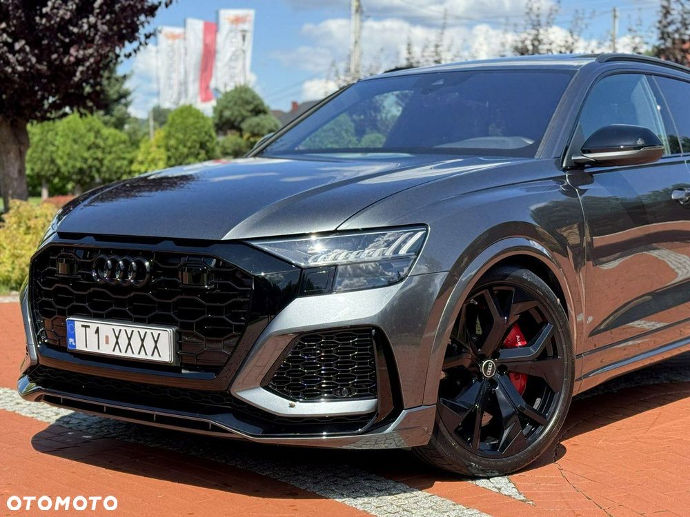 Audi RS Q8 - 6
