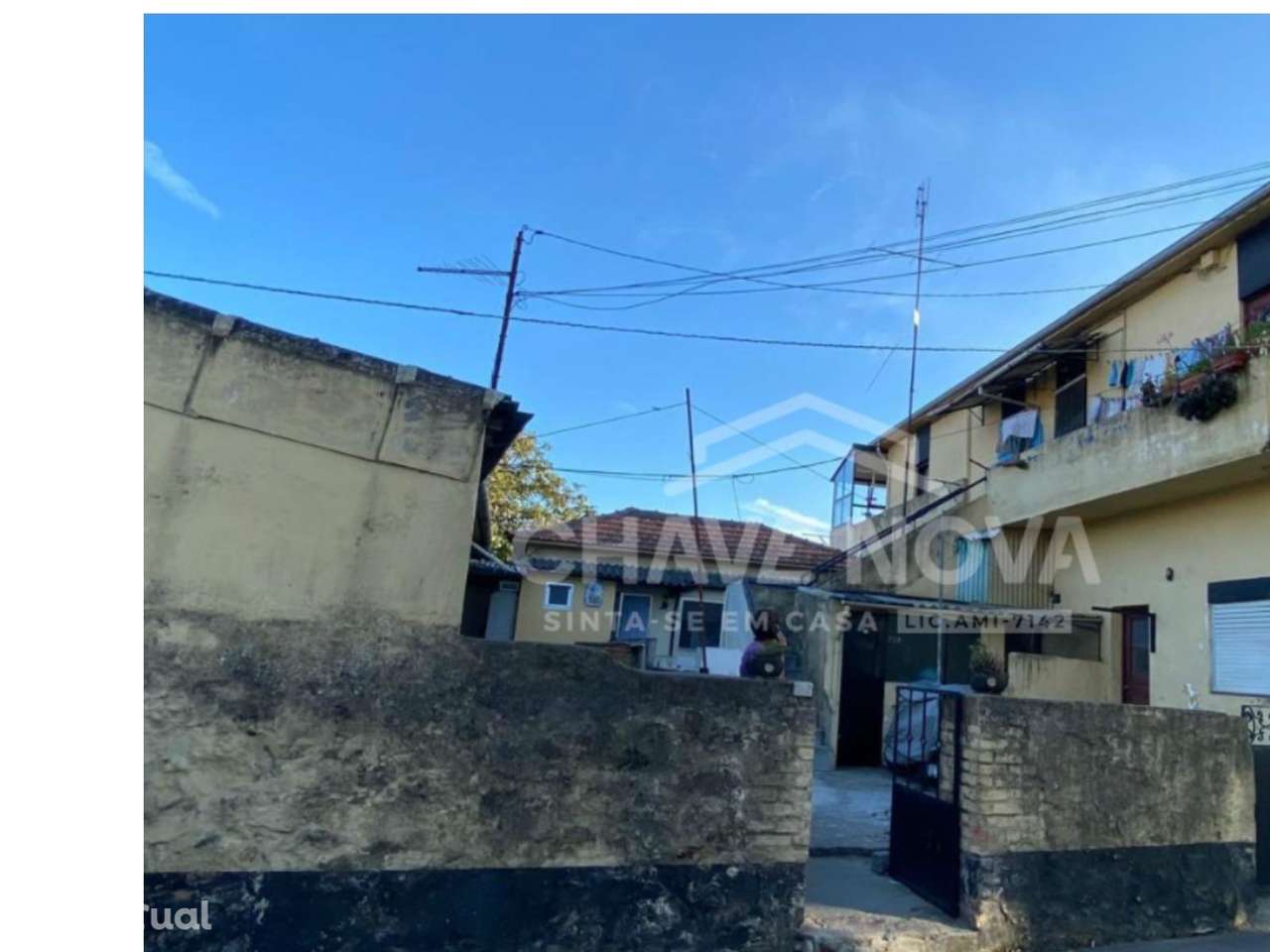 Prédio Habitacional c/ 8 Casas em Canidelo - Grande imagem: 5/9