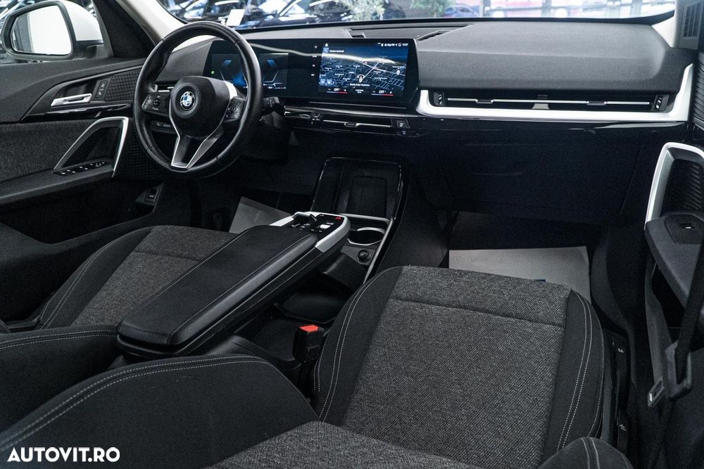 BMW X1 sDrive18i Aut. Sport Line - 3