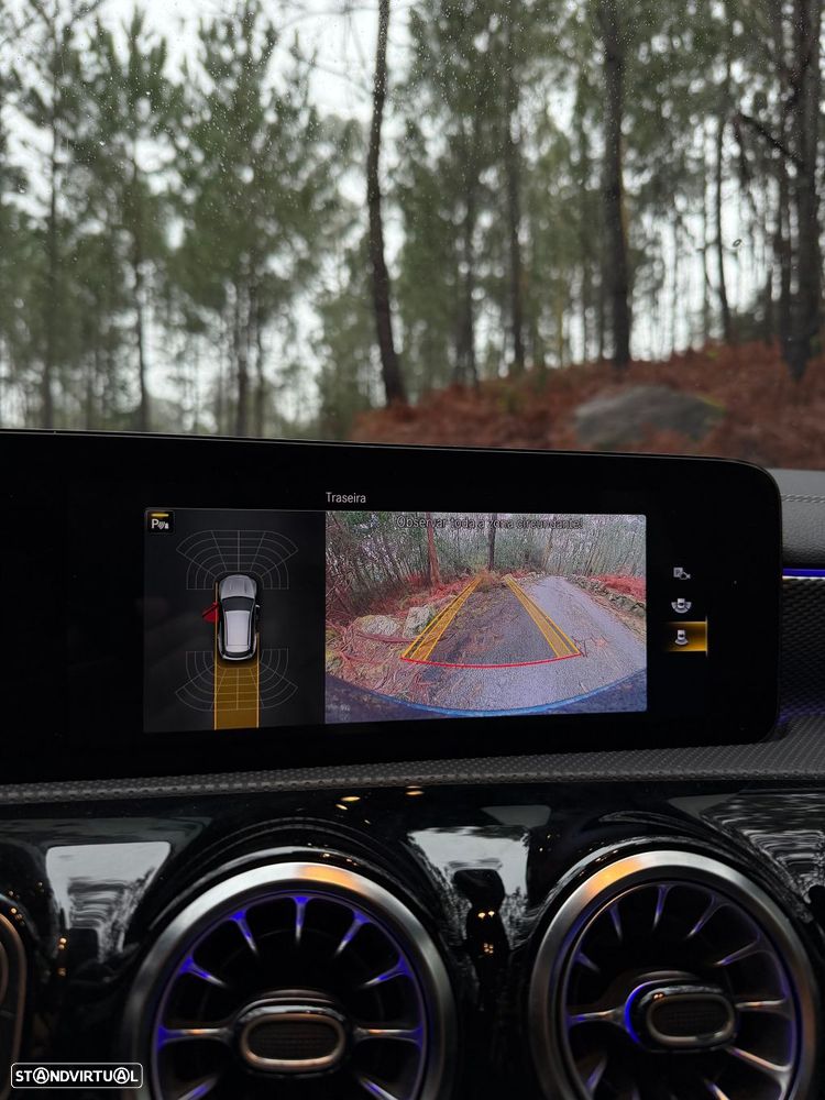 Mercedes-Benz CLA 200 - 18