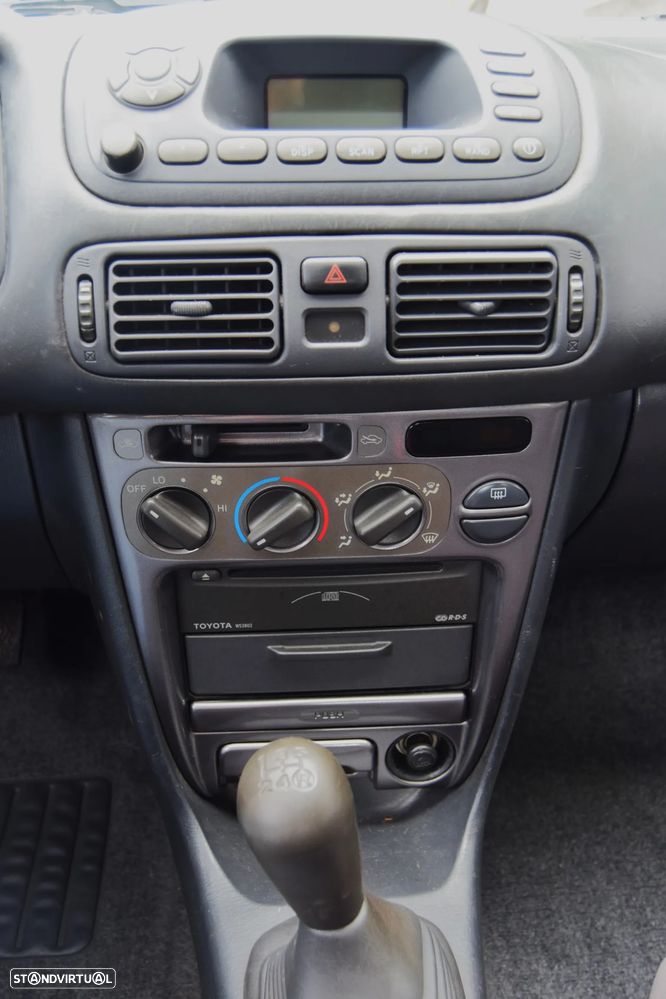 Toyota Corolla S/D 1.4 Sol - 9