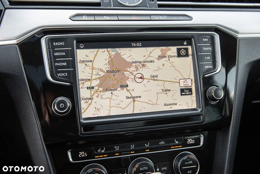 Volkswagen Passat Variant - 22