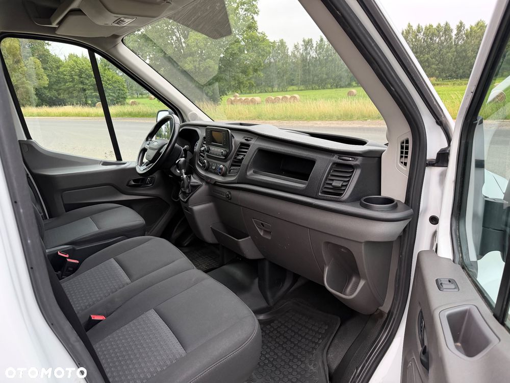 Ford Transit - 10