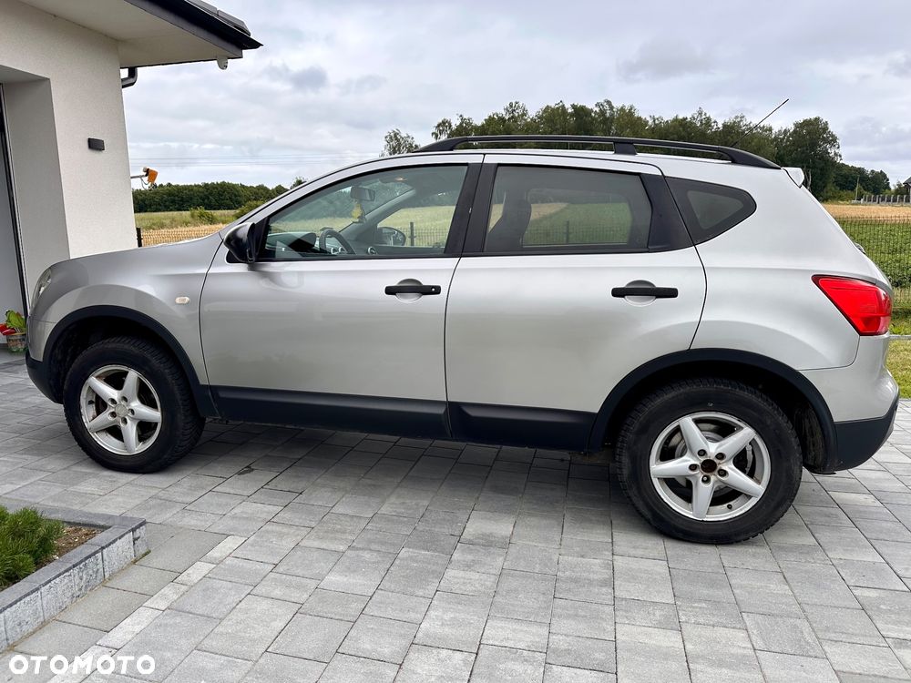 Nissan Qashqai 2.0 4x4 Visia - 3