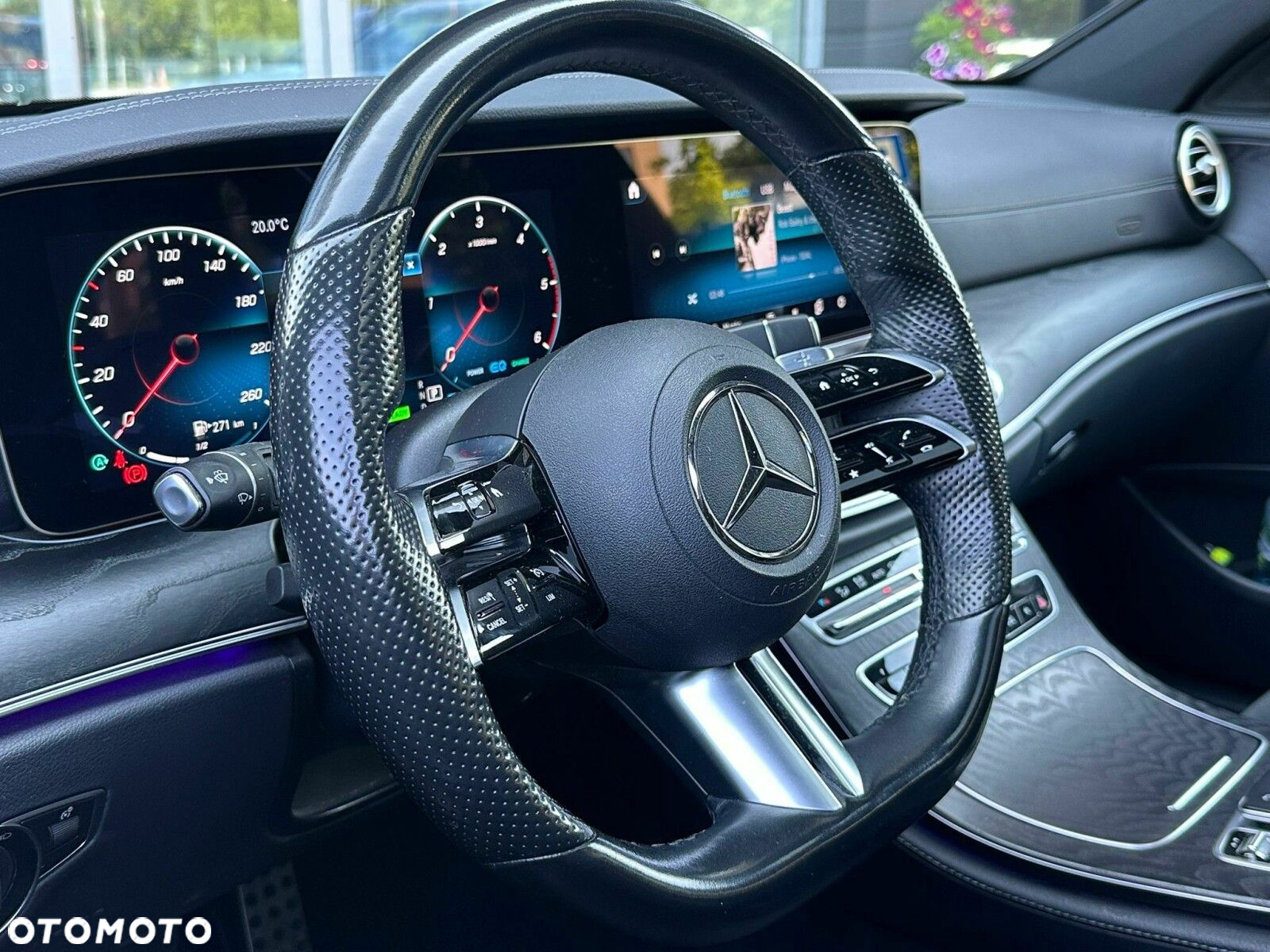 Mercedes-Benz Klasa E - 10