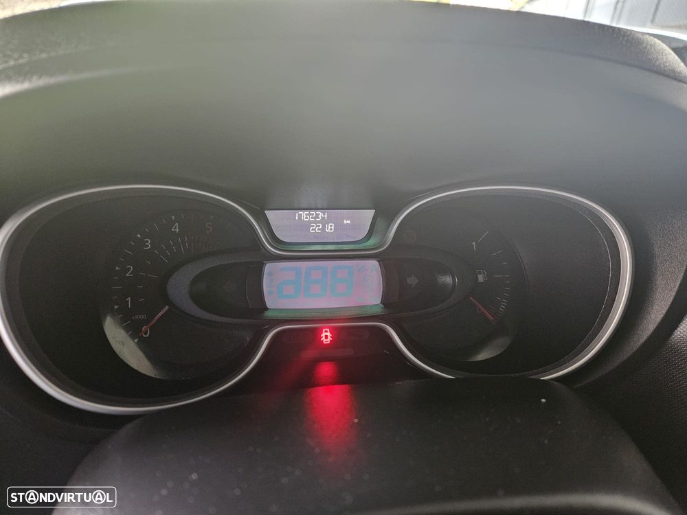 Renault Trafic 1.6 dCi SpaceClass 8L SS - 16