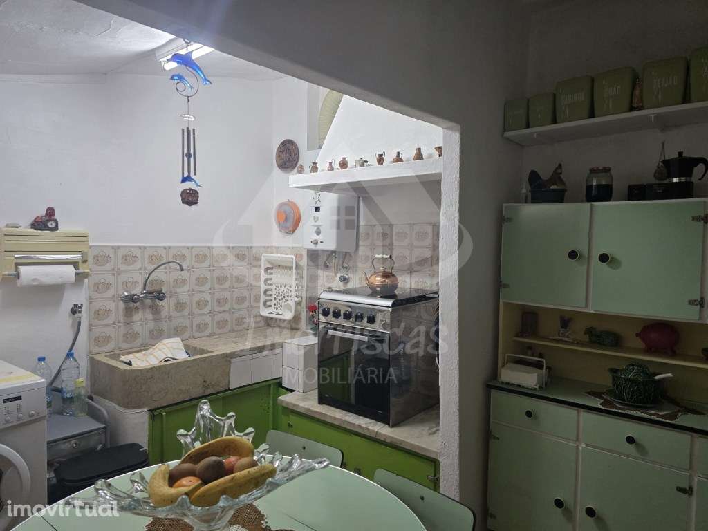 Conjunto de 3 moradias em Via Rara, Santa Iria de Azóia - Grande imagem: 3/44