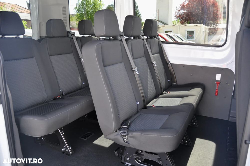 Ford Transit - 12