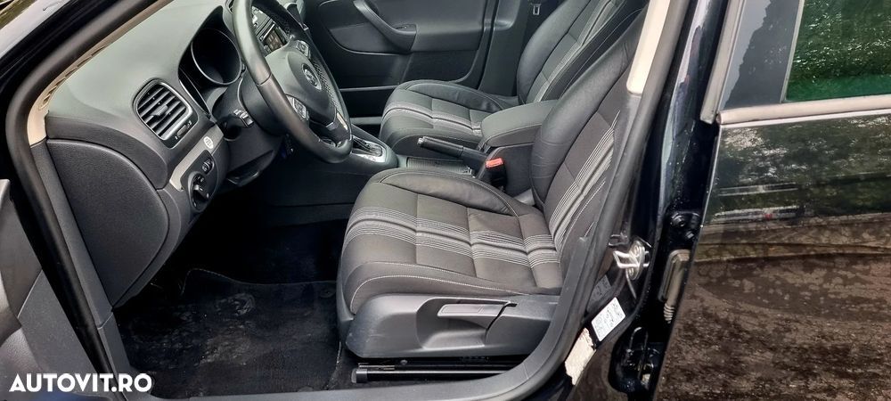 Volkswagen Golf 2.0 TDI DPF DSG MATCH - 4