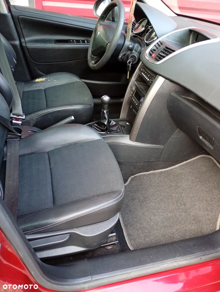 Peugeot 207 1.6 HDi 16V Trendy nICE - 14