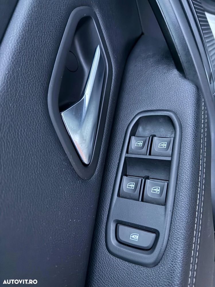 Dacia Duster Blue dCi 115 4WD Comfort - 9