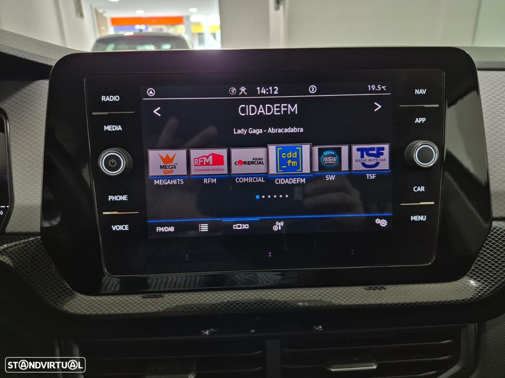 VW T-Cross 1.0 TSI Urban DSG - 26