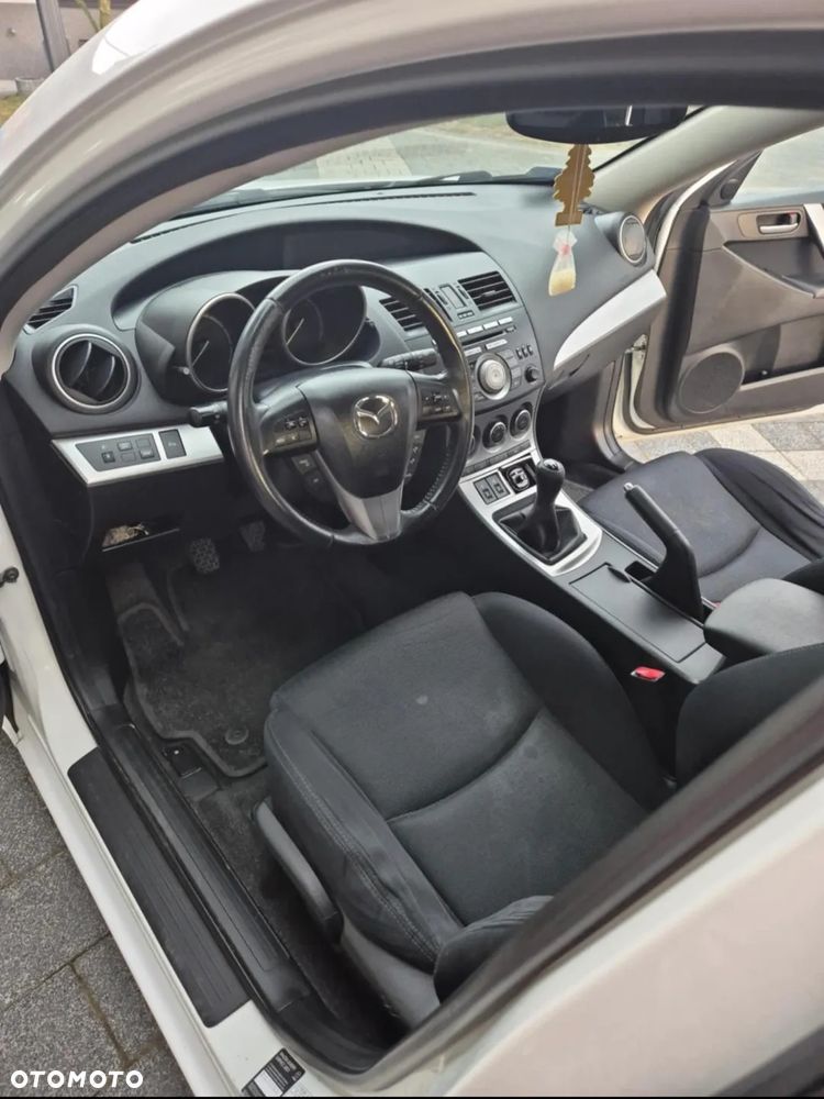 Mazda 3 1.6 Sport Comfort - 16