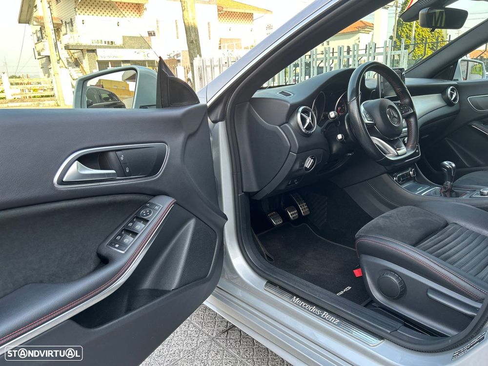 Mercedes-Benz CLA 180 d Shooting Brake AMG Line - 19