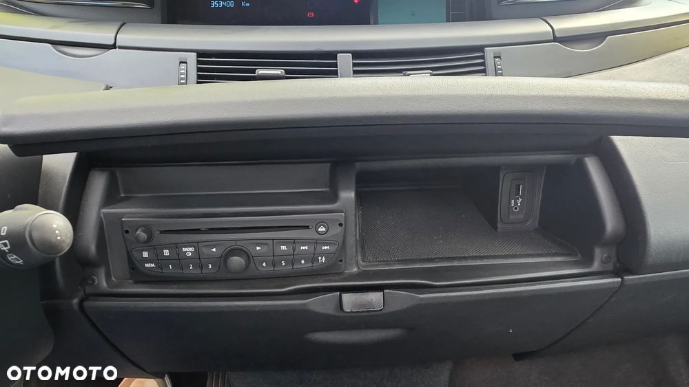 Renault Espace 2.0 dCi FAP Privilege - 24