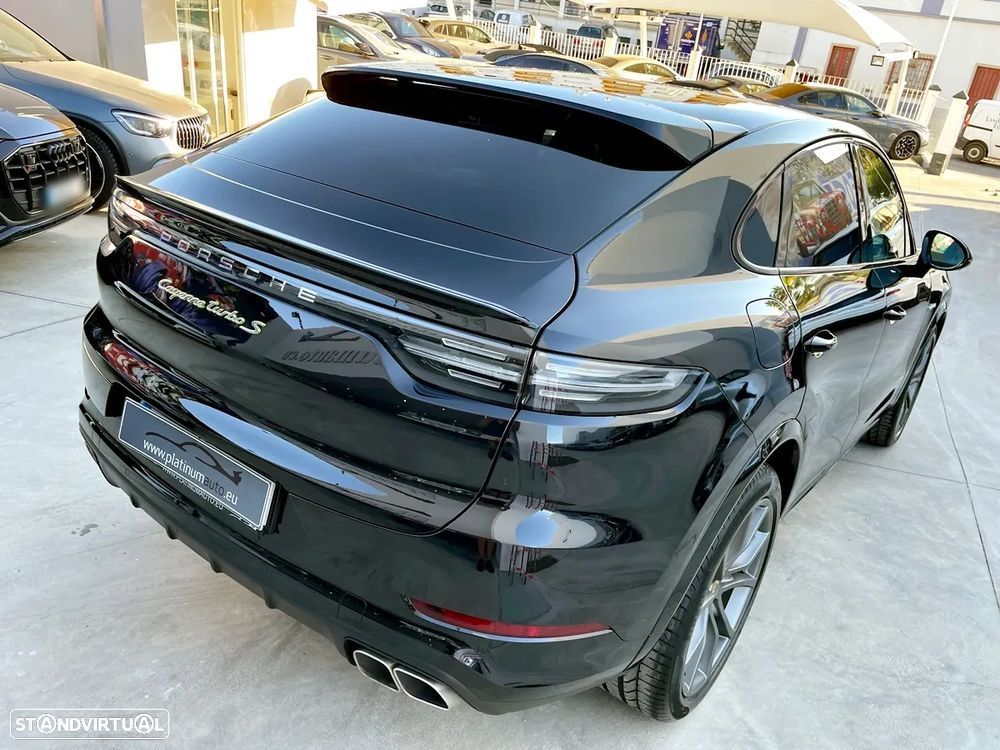 Porsche Cayenne Coupé Turbo S E-Hybrid Tiptronic S - 49