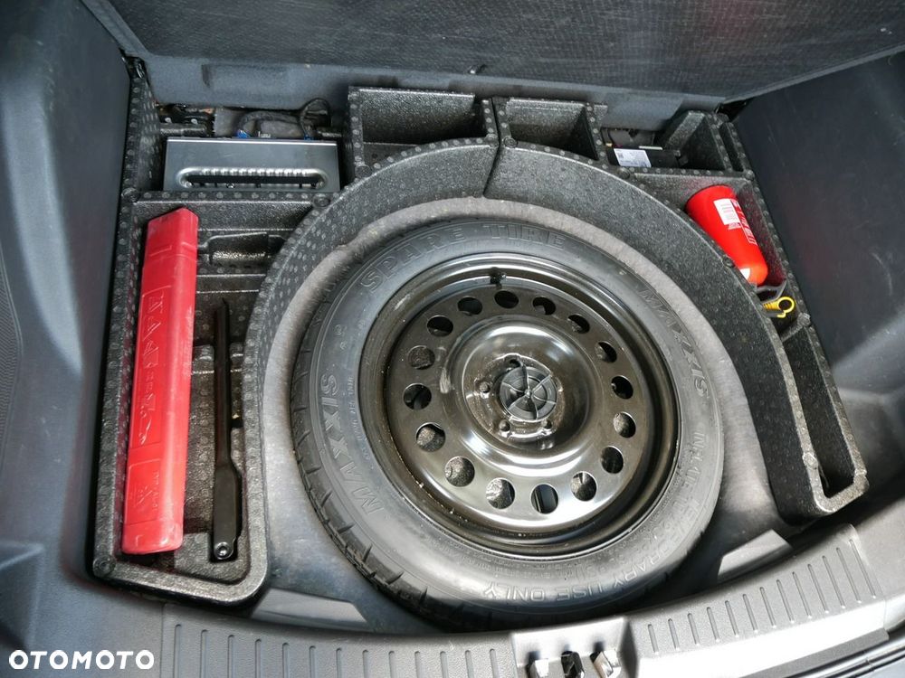 Ford Escape 2.0 EcoBoost AWD Titanium - 31