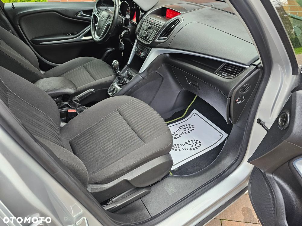 Opel Zafira 1.4 Turbo (ecoFLEX) Start/Stop Business Edition - 8