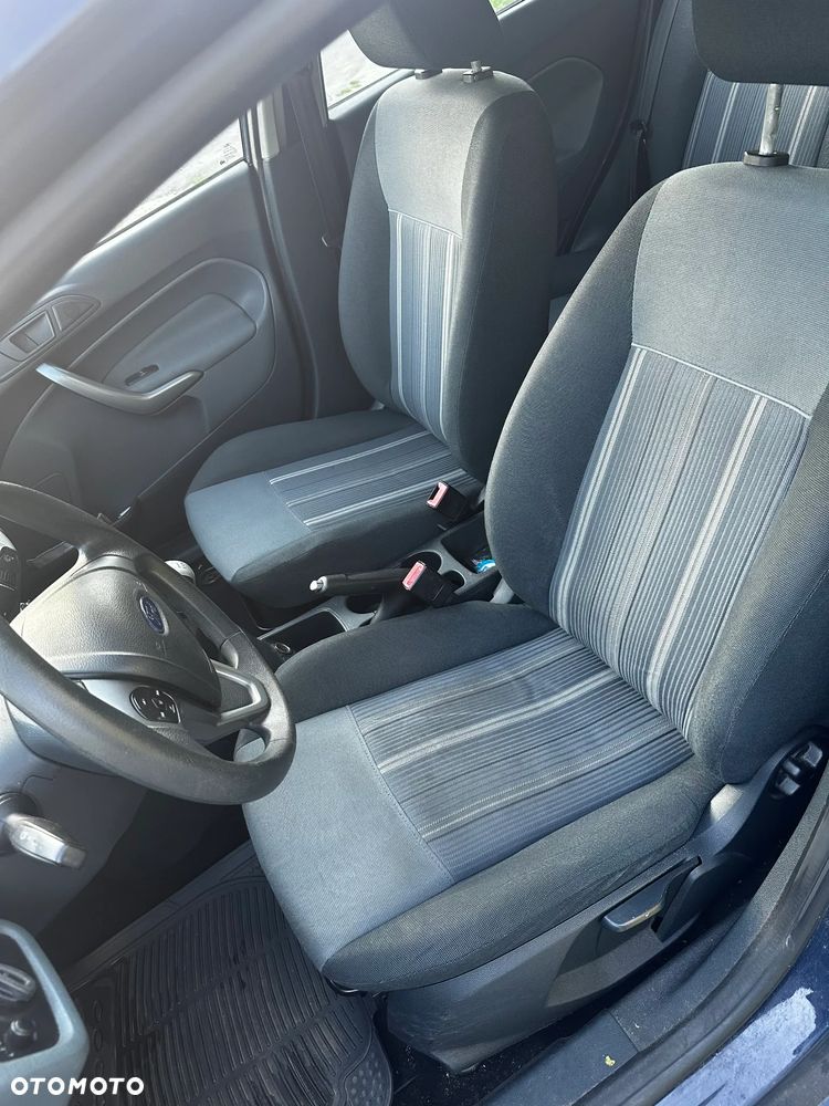 Ford Fiesta 1.6 TDCi Trend - 10