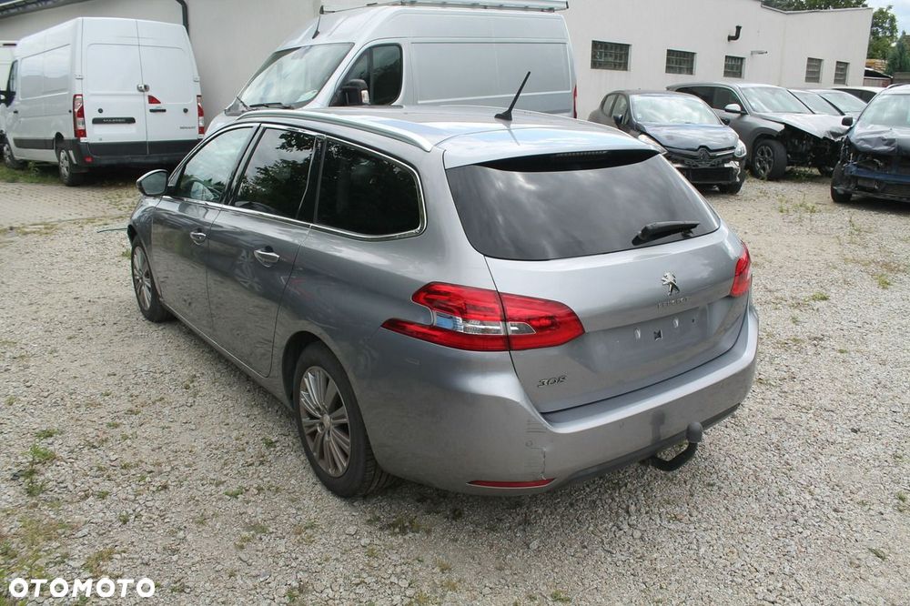 Peugeot 308 - 7
