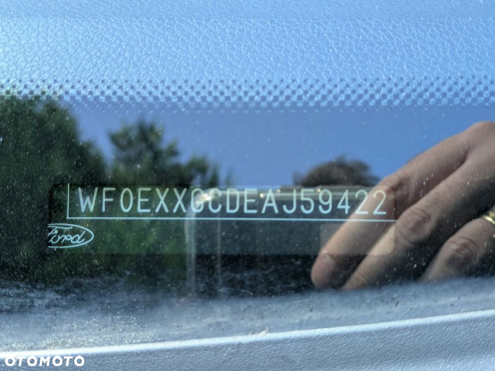 Ford C-MAX - 12