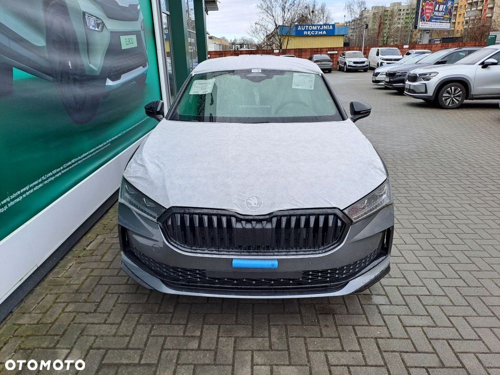 Skoda Superb 2.0 TDI SCR 4x4 Sportline DSG - 4