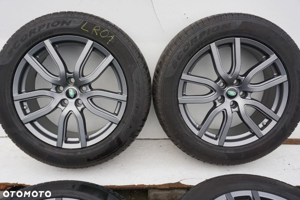 Land Rover 5x120 20 8,5J et47 Pirelli 255 55 20 - 6