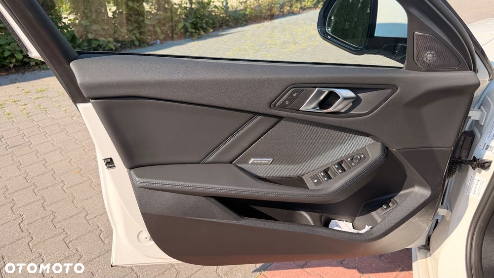 BMW Seria 1 - 15