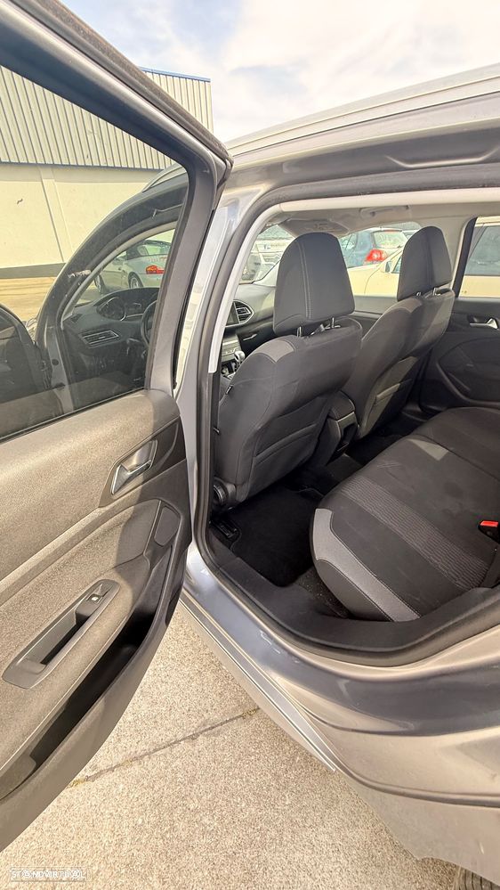 Peugeot 308 SW 1.6 BlueHDi Style J17 - 14