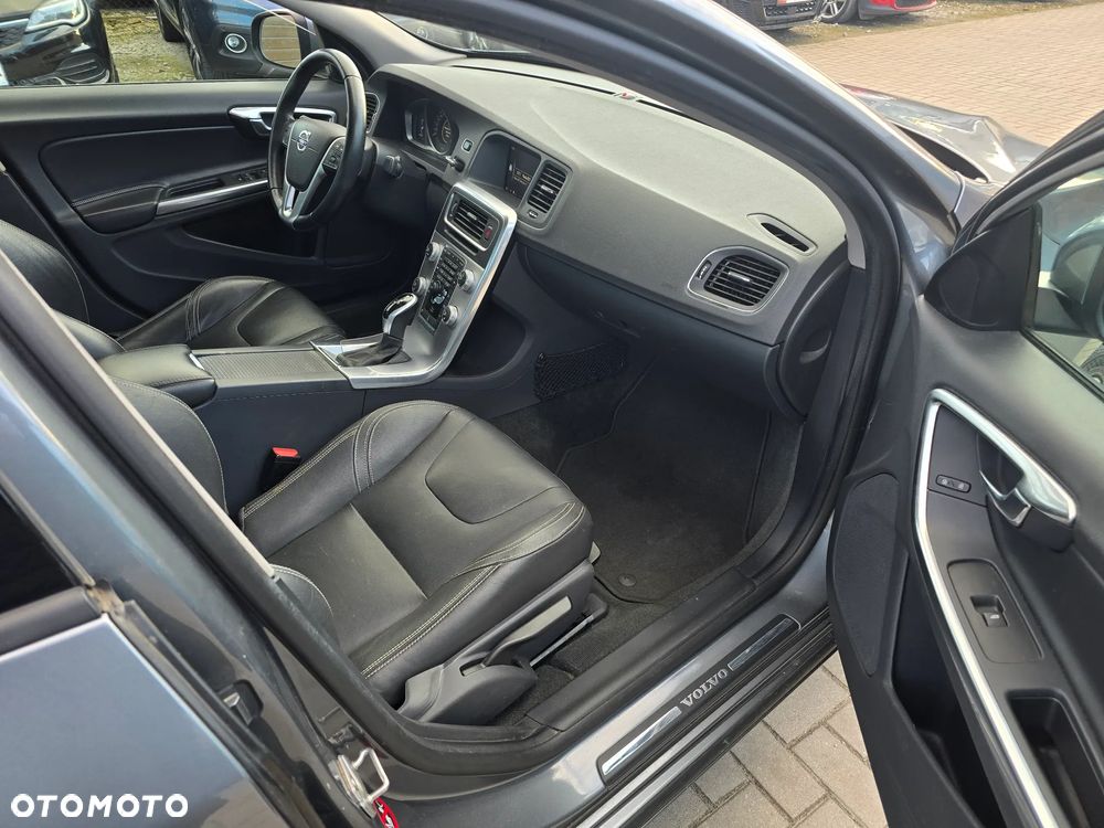 Volvo S60 - 11