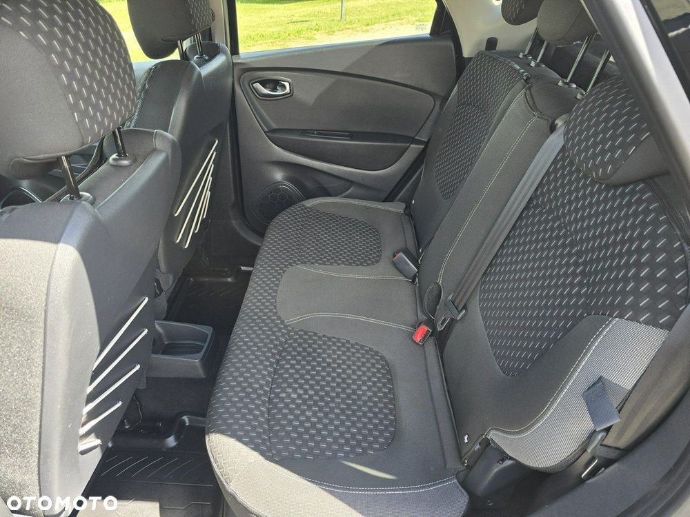 Renault Captur - 17