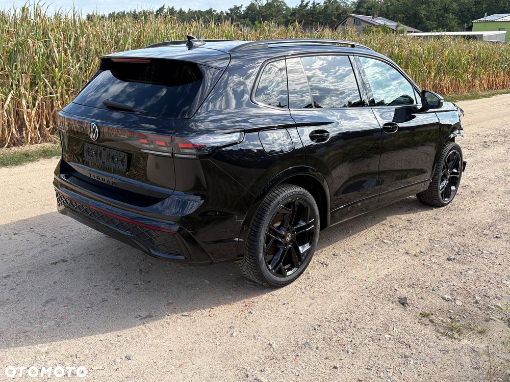 Volkswagen Tiguan 1.5 eTSI R-Line Plus DSG - 1
