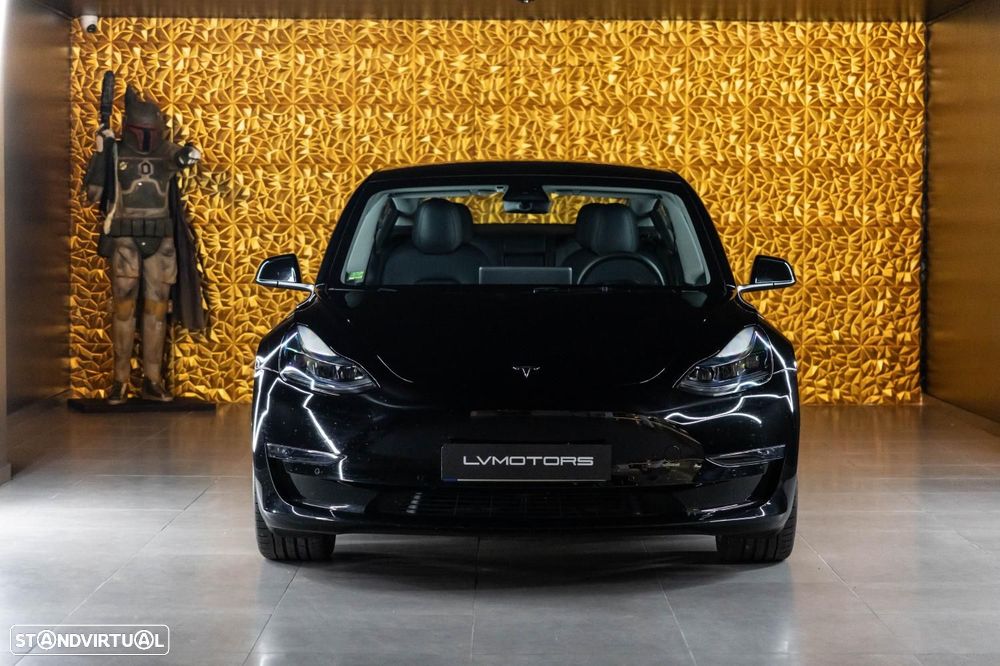 Tesla Model 3 - 11